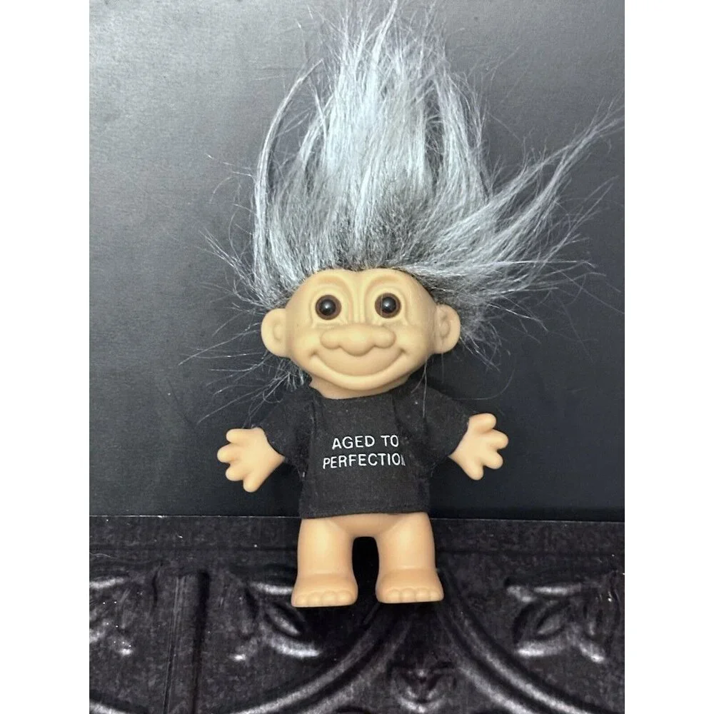 Vintage Russ “Aged to Perfection”‎ Troll Doll Gray Hair 8